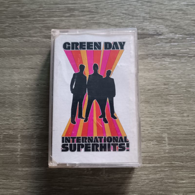 Kaset Pita Green Day International Superhits
