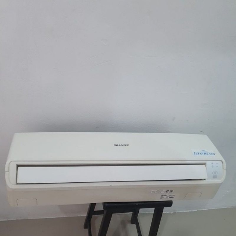 Second Ac Indoor Sharp ( Mulus)