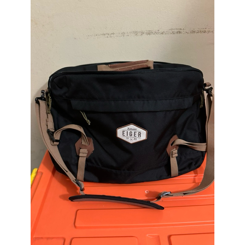 Tas Laptop (Preloved)