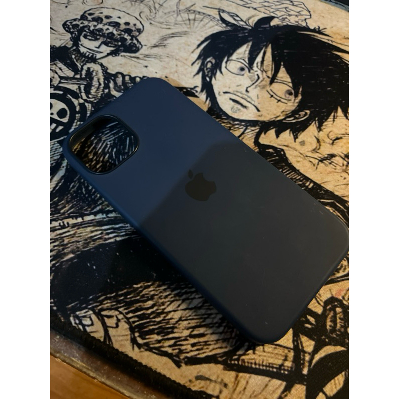 iPhone 13 Silicone Case with MagSafe