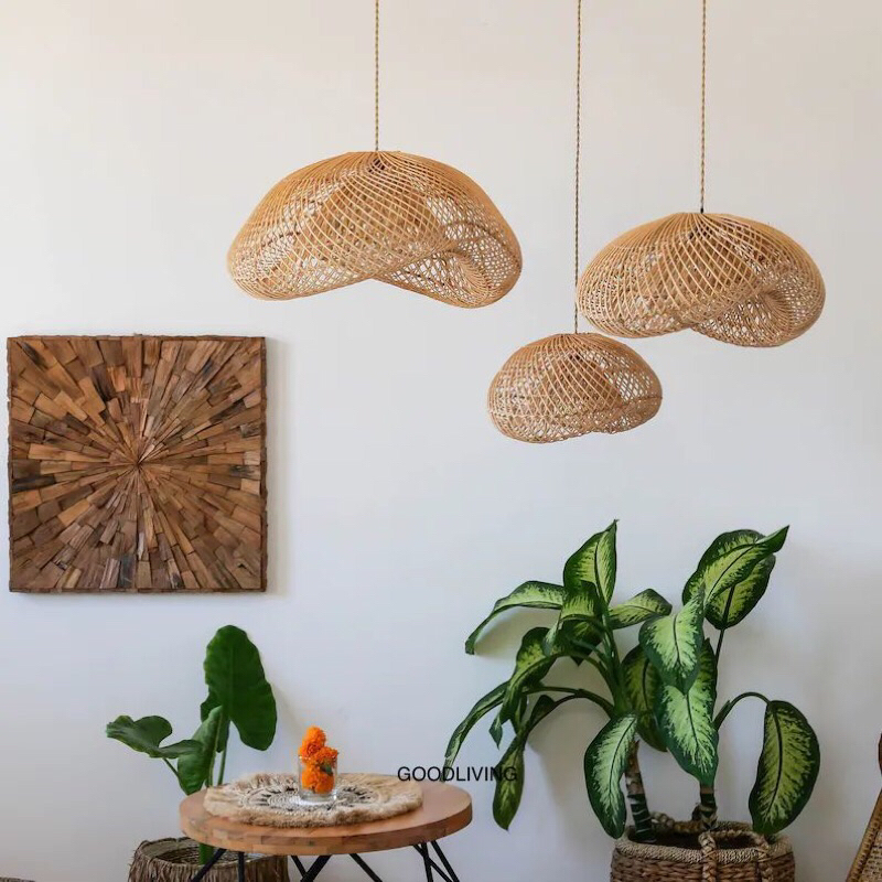 Lampion rotan/ rattan lamp/ rotan/ lampion/hanging lamp/pendant lamp