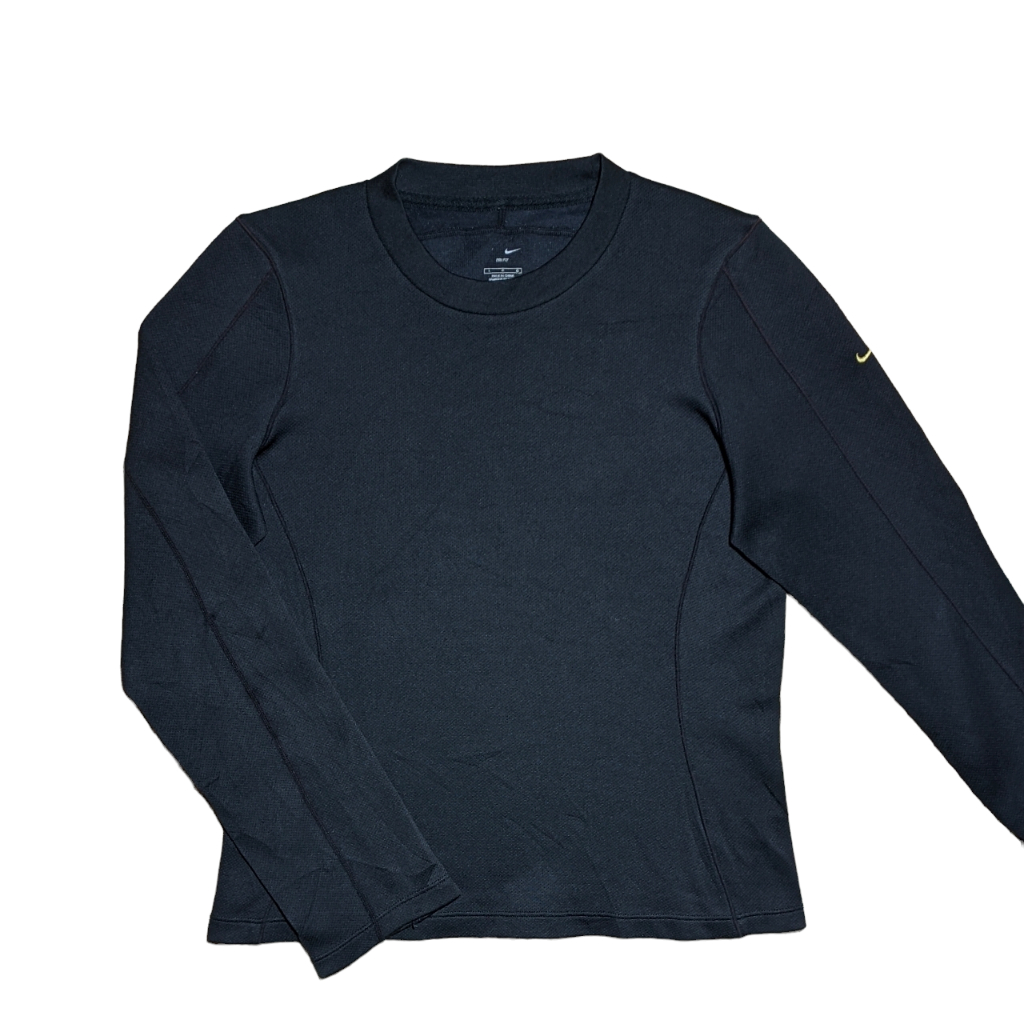 Kaos Olahraga Dry Wanita NIKE Hitam Lengan Panjang Size M Preloved