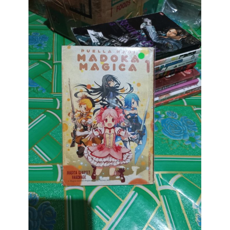 Komik puella magi madoka magica 1 / komik puella magi madoka magica vol 1