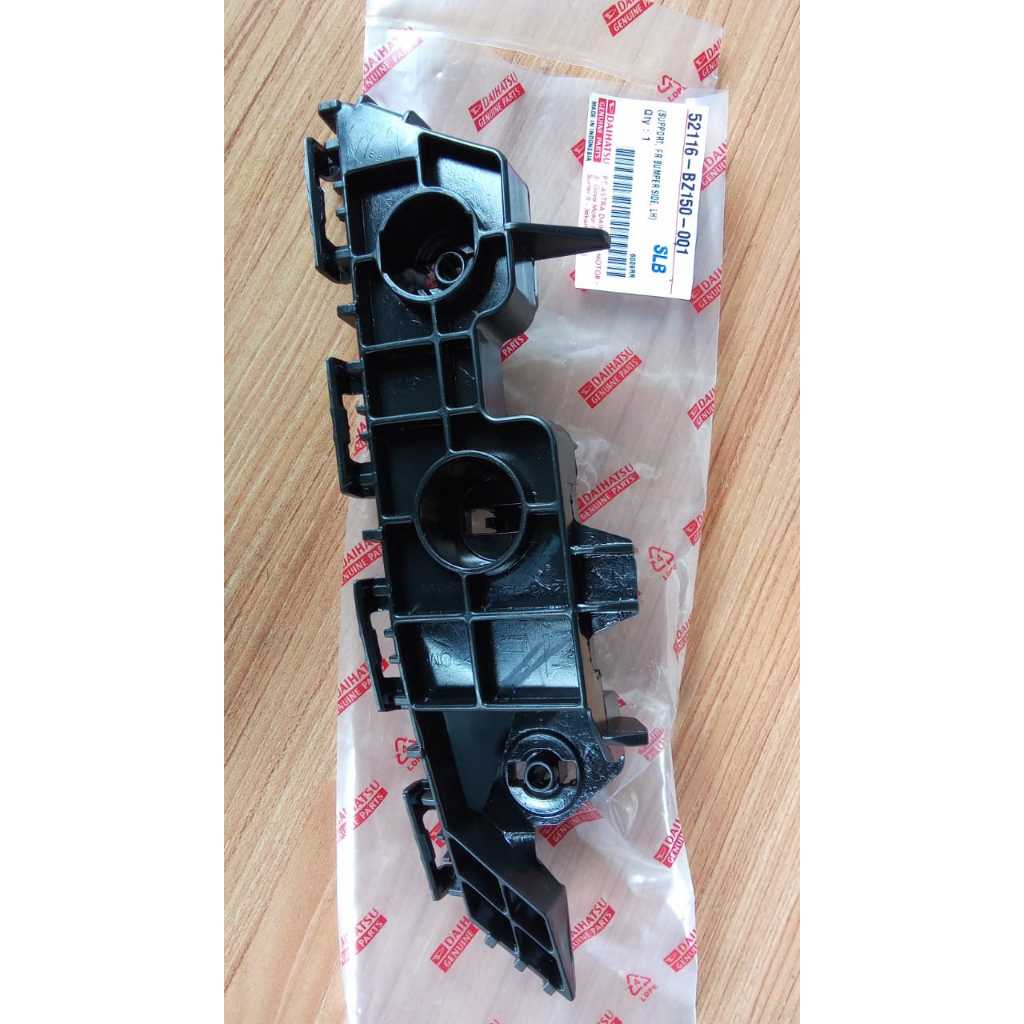 BRACKET BUMPER DEPAN LHKIRI 52116BZ150TOYOTAAVANZA / XENIA 2015-2021