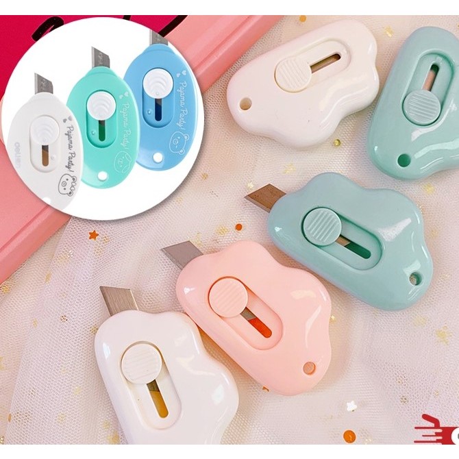 

RATU ♥️ CUTTER MINI ♥️ Cutter Mini / Cutter Mini Pisau Kecil Bentuk Awan / Cutter Mini Bentuk Awan / Pisau Pemotong Mini Lucu / Travel Cutter