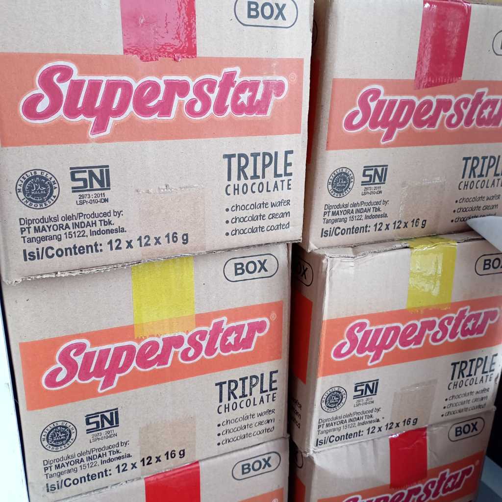 

SUPERSTAR KARTON ISI 12 BOX - Superstar Karton/Superstar Triple Cokelat/Wafer Salut Cokelat/Superstar Isi 12 Box
