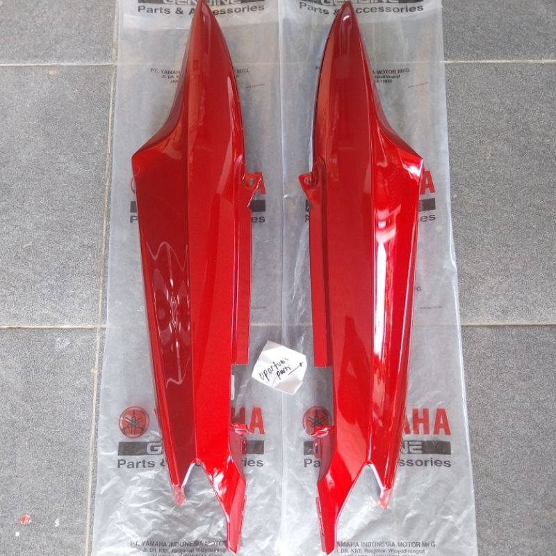 Cover body belakang mio sporty smile merah maroon marun