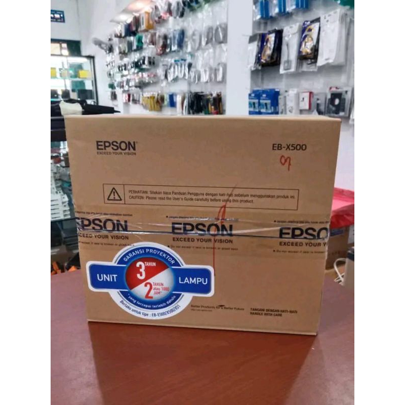 Proyektor Epson EB-X500