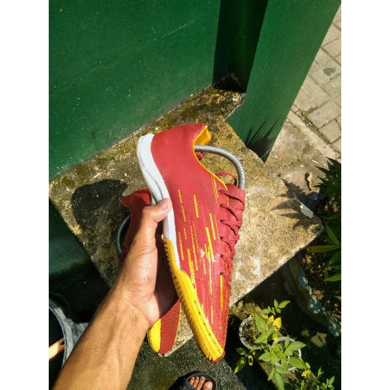 SEPATU FUTSAL LIGHTSPEED REBORN MAROON