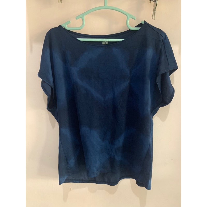 Atasan olahraga Uniqlo dry ex odor control