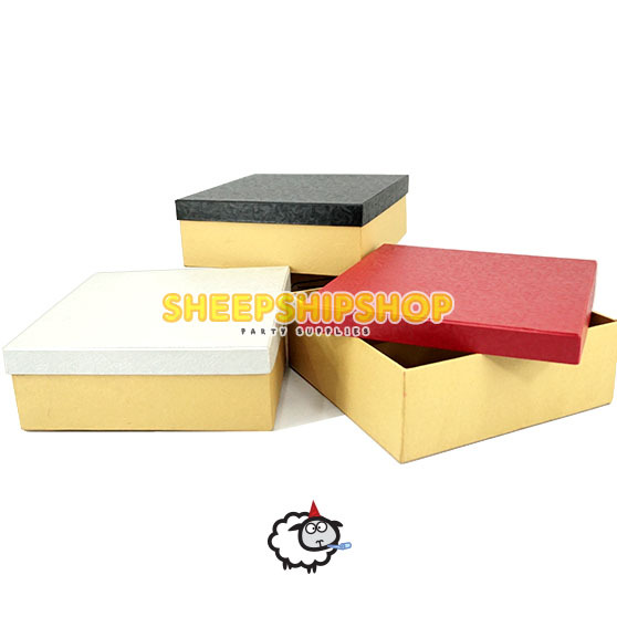 

BOX KADO 20X20X7 Cm / Kotak Kado Hadiah Ulang Tahun Happy Birthday