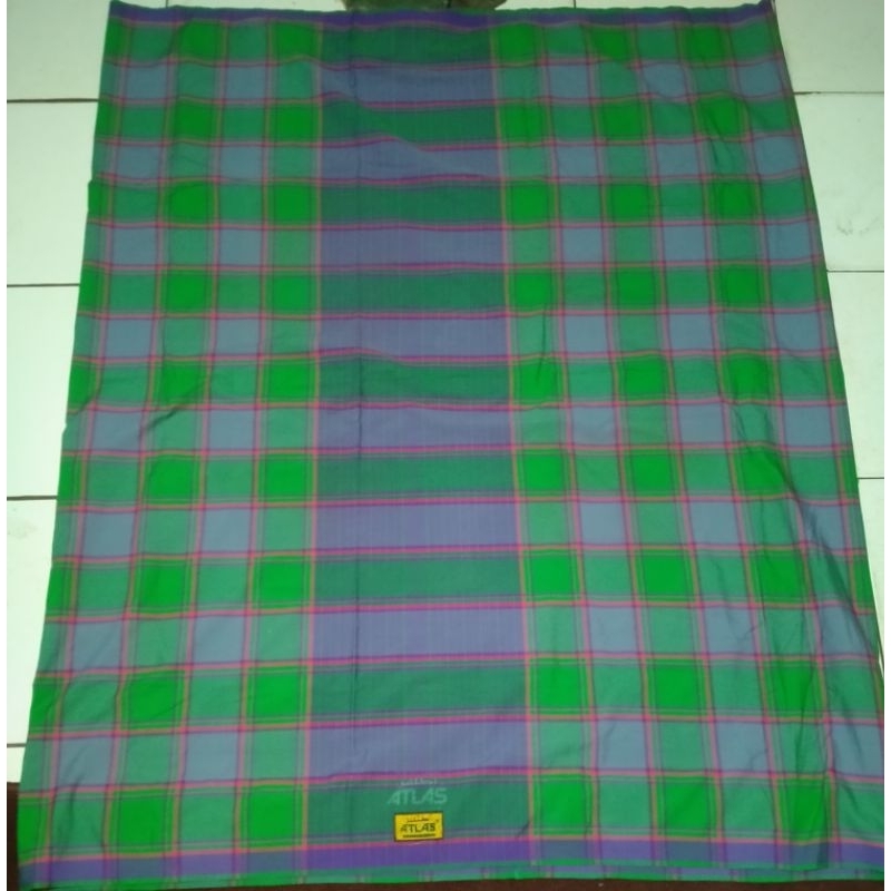Sarung Second/Bekas bermerk Random (Baca Deskripsi)
