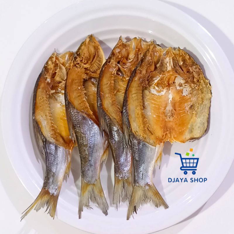 

ikan asin nilem belah banjarmasin/ikan asin sana'i 250 gram