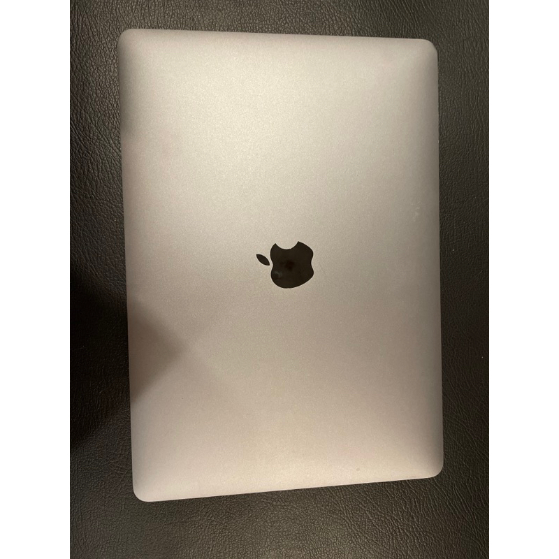 macbook pro second M1