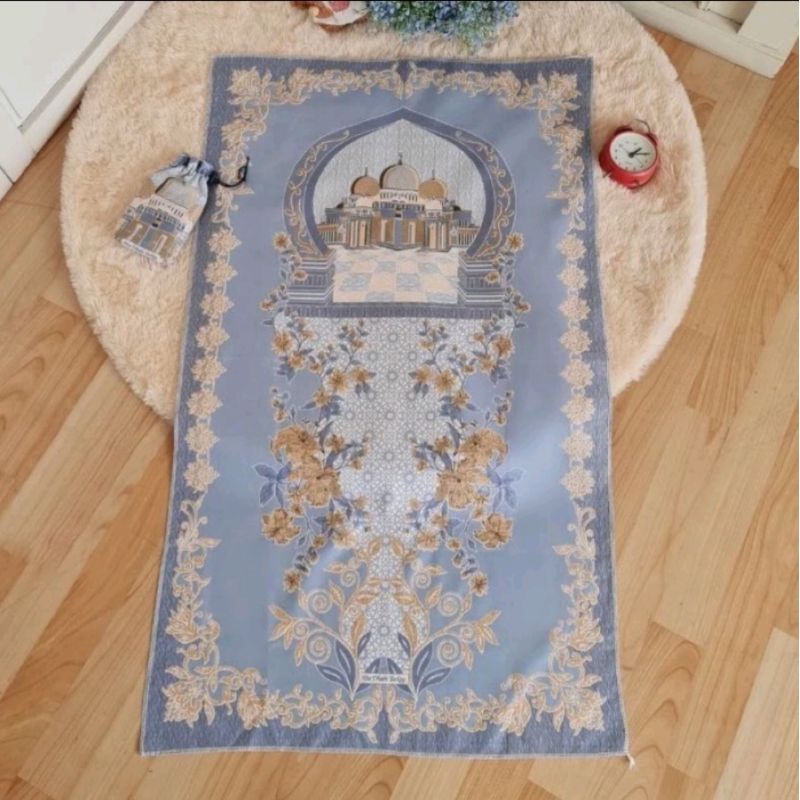 Sajadah Travel Pouch Besar Lengkap dengan Tas serut cantik