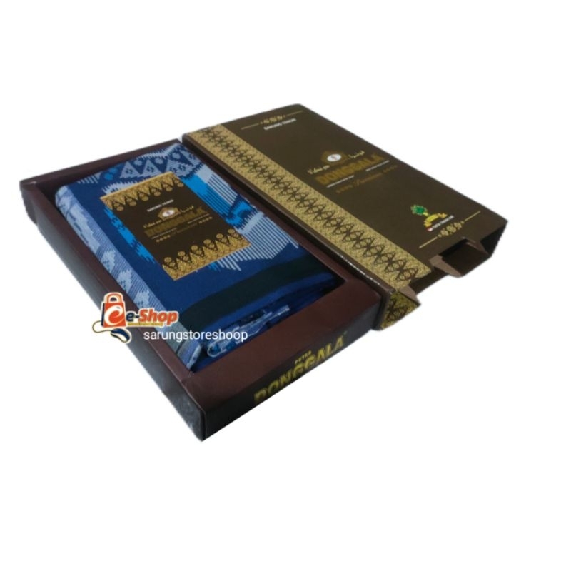 Sarung Donggala Songket