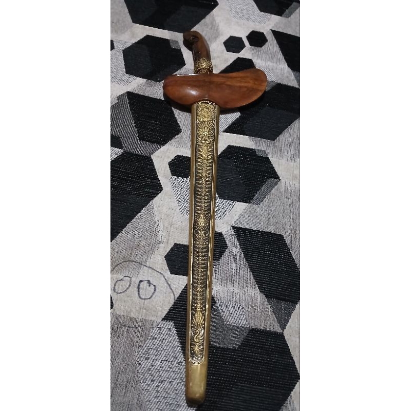 Keris Jalak sangu tumpeng pamor udan emas, nyandang komplit warangka dr kayu jati lawas,pendok sepuh