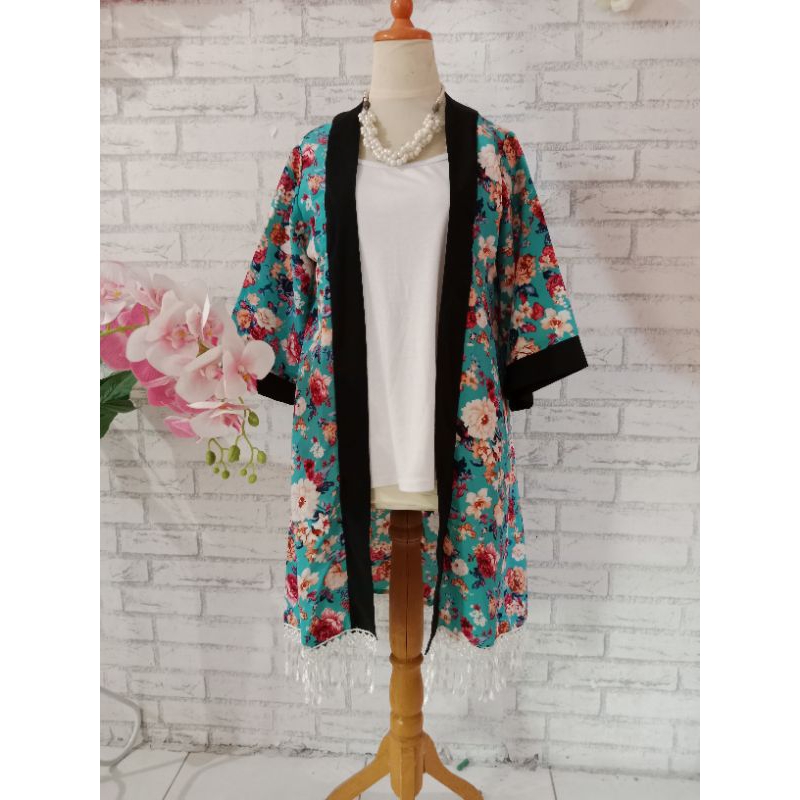 Outer kimono bunga all size/Cardigan bunga rumbai