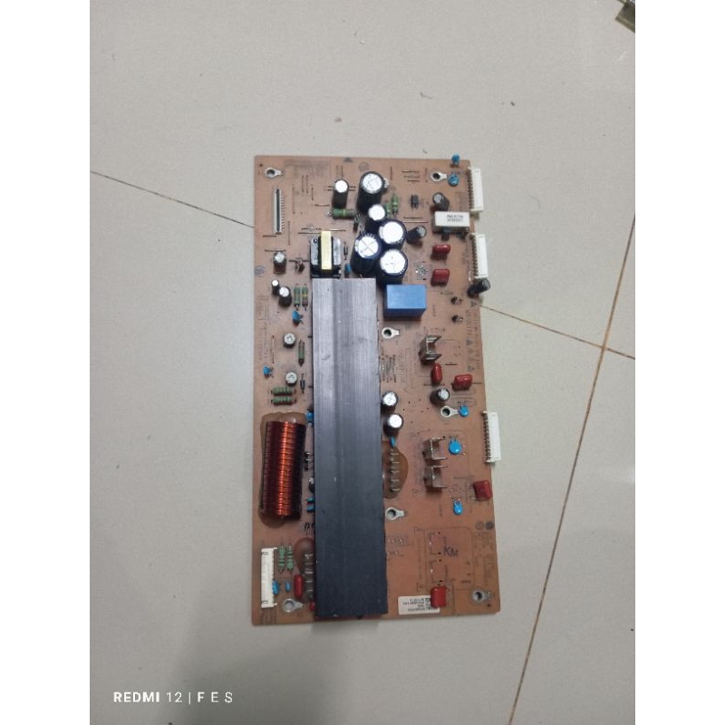 Y main Y sus TV Plasma LG 42PN4500 42PA4500
