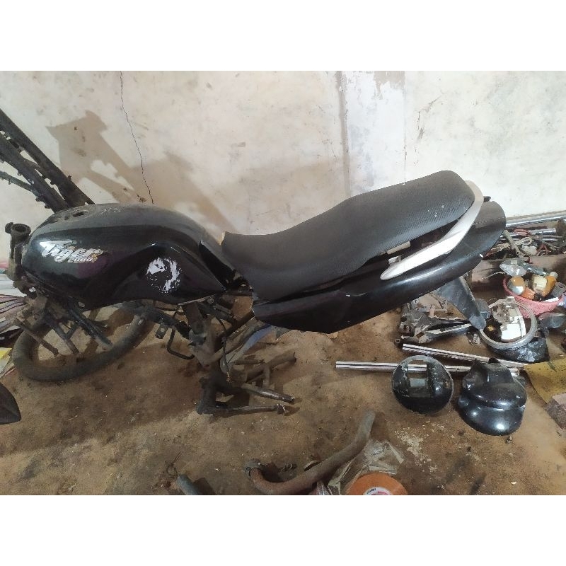 Bodi Set Tiger 2000 Tilam tanpa rangka original copotan
