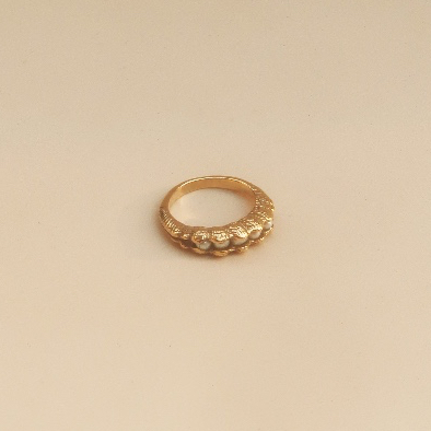 Medividi - Dara Ring | Pearl Ring