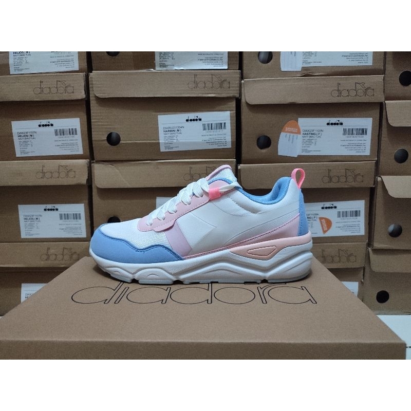 Sepatu Diadora Fandela  Wanita - White/Blue