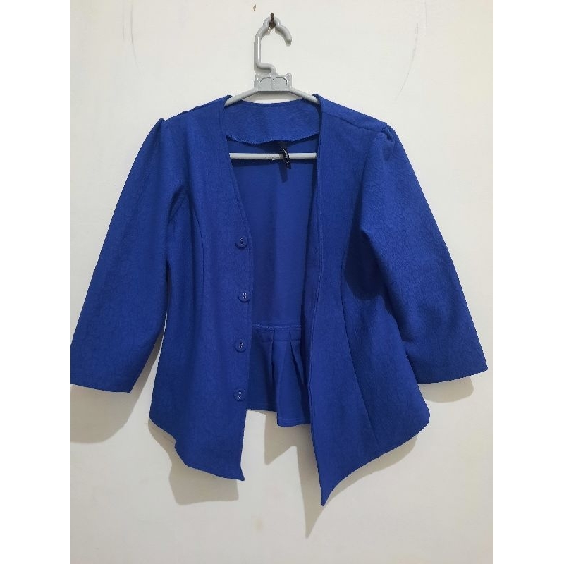Blazer Outerwear Wanita Warna Biru Elektrik BRI Bank Nagari
