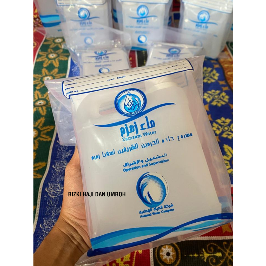 

Air Zamzam Asli 1 Liter Kemasan Jerigen - Zamzam Original 1 Liter