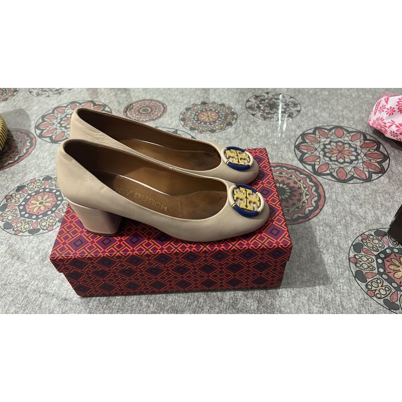 TORY BURCH - Sepatu Preloved