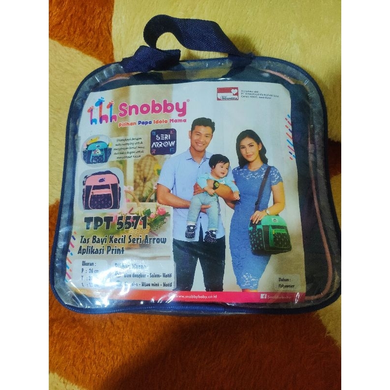Preloved Snobby tas bayi kecil dan gendongan samping