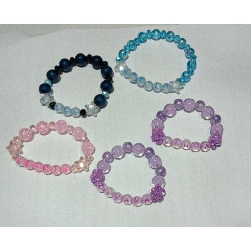 gelang manik-manik tali karet remaja pakai nama *warna random*