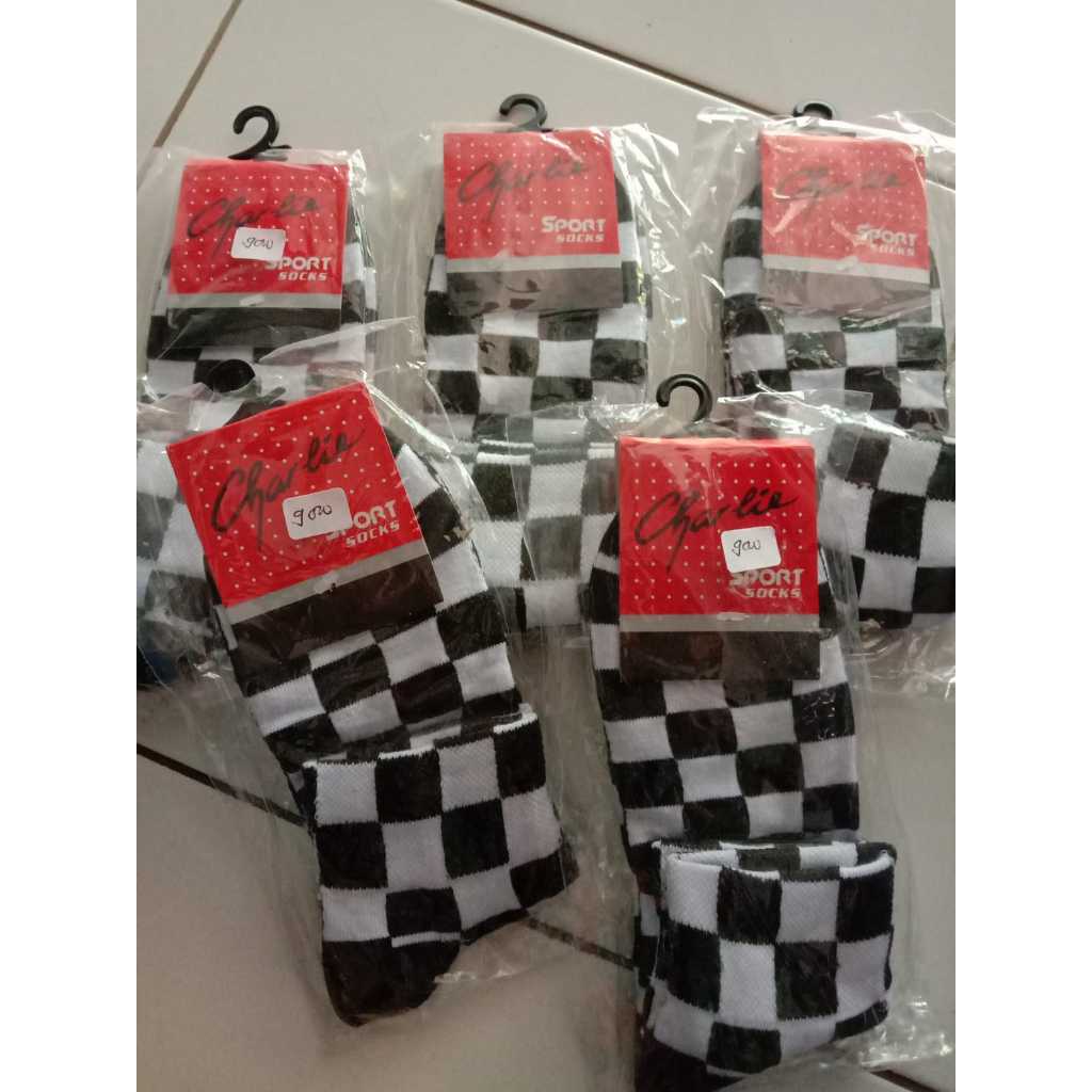 Kaos Kaki Hitam Putih Catur Bagus Pria Wanita