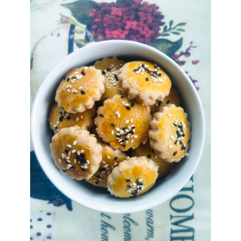 

Kue Kering Ikodenio