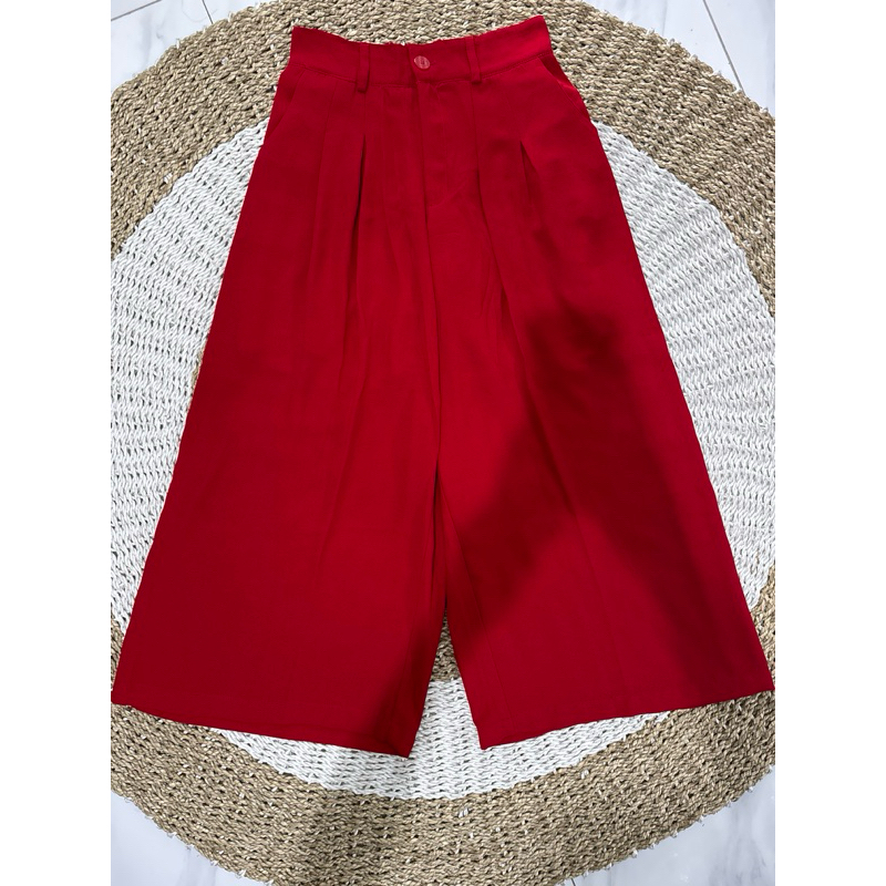 Preloved murah banget celana kulot merah gombrong like new