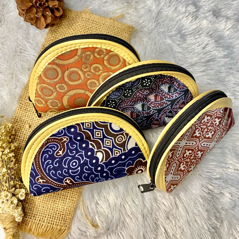 SOUVENIR KHAS JOGJA DOMPET BATIK PELOK