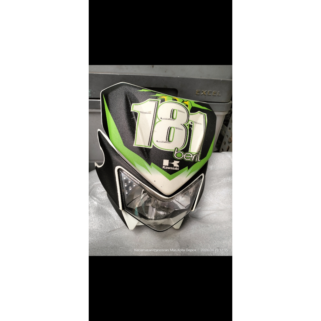 Batok lampu set spidometer KLX old original copotan