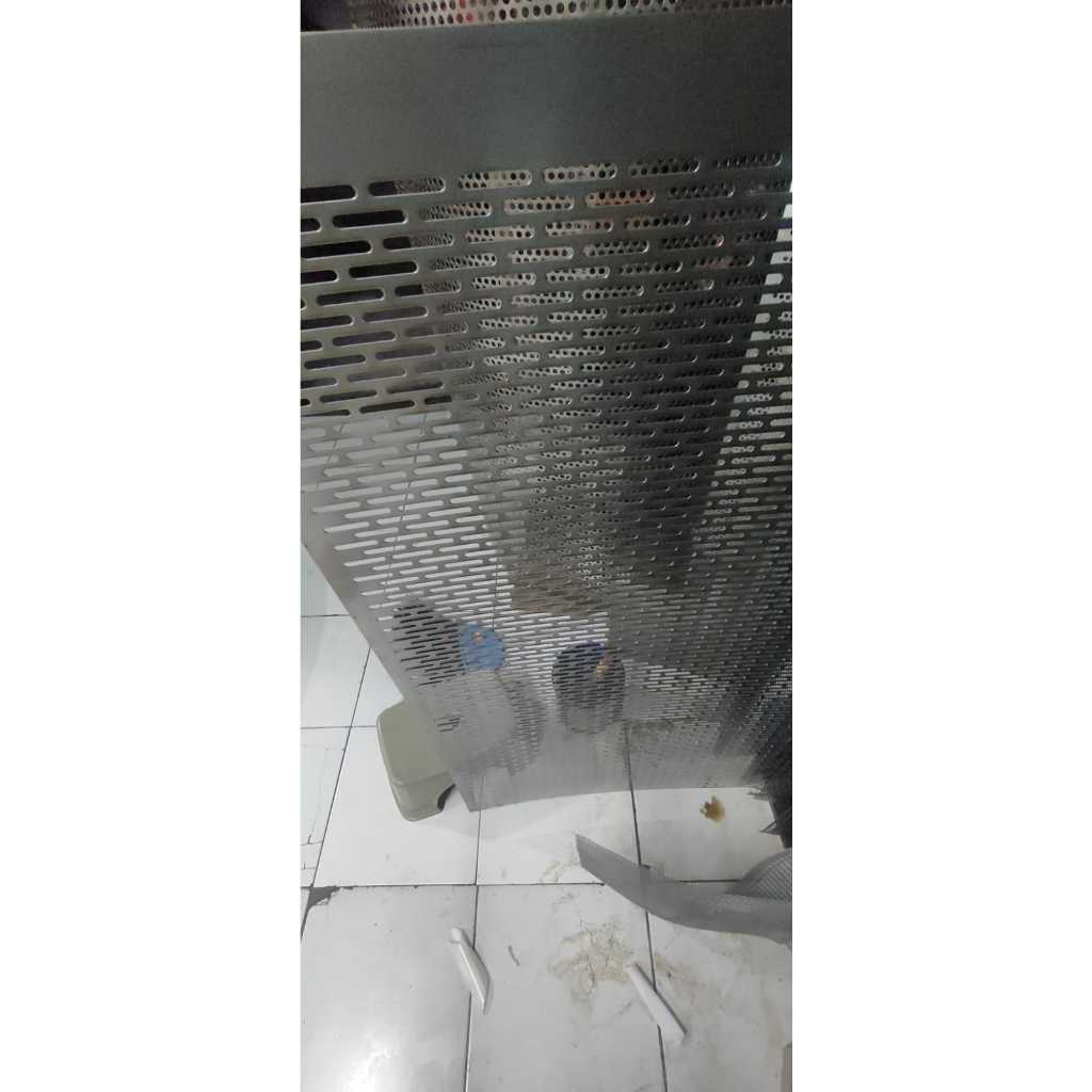 Plat lubang kapsul lubang 3 mm x 30 mm tebal 1,2  uk. 51x36 Cm 51x30 Cm 51x26 Cm Pilih ukuran masuka