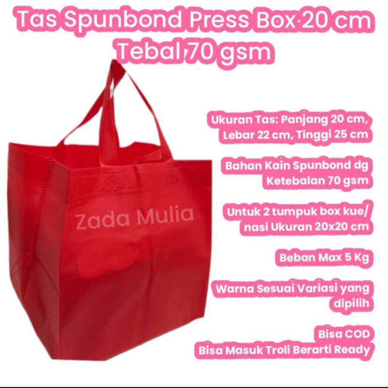 

Goodie bag Press Box 20x22x25 cm Tebal 70 gsm Untuk Box ukuran 20 cm Tas Hajatan Kain Spunbond