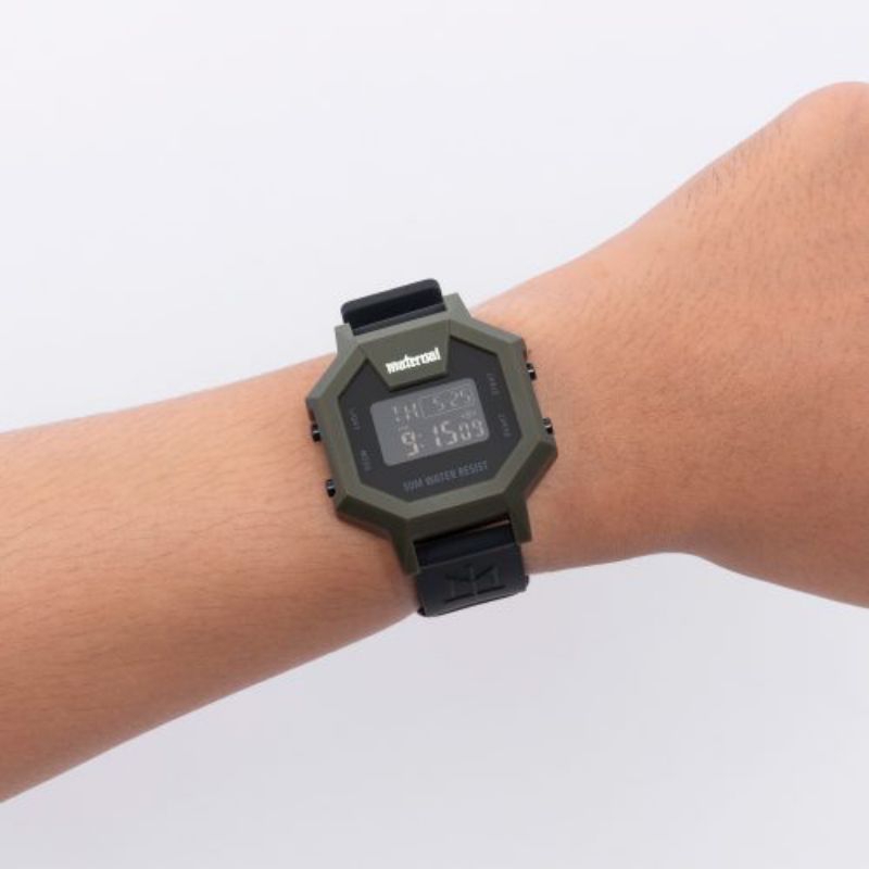jam tangan MATERNAL Gestalt gb