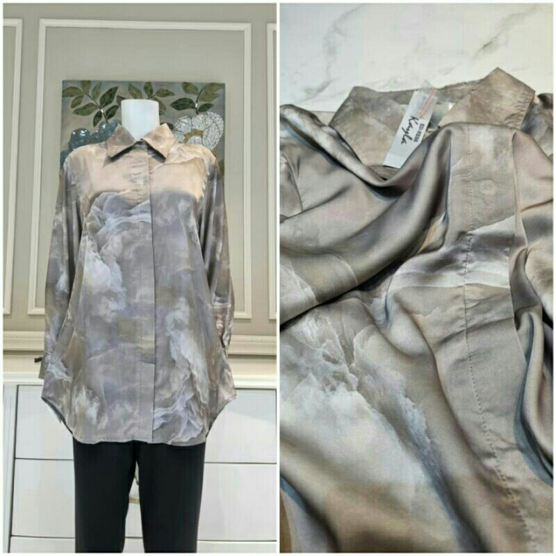 Kemeja motif bunga kecil ori by edness kayla blouse bahan armani silk premium Ukuran s m l xl mewah