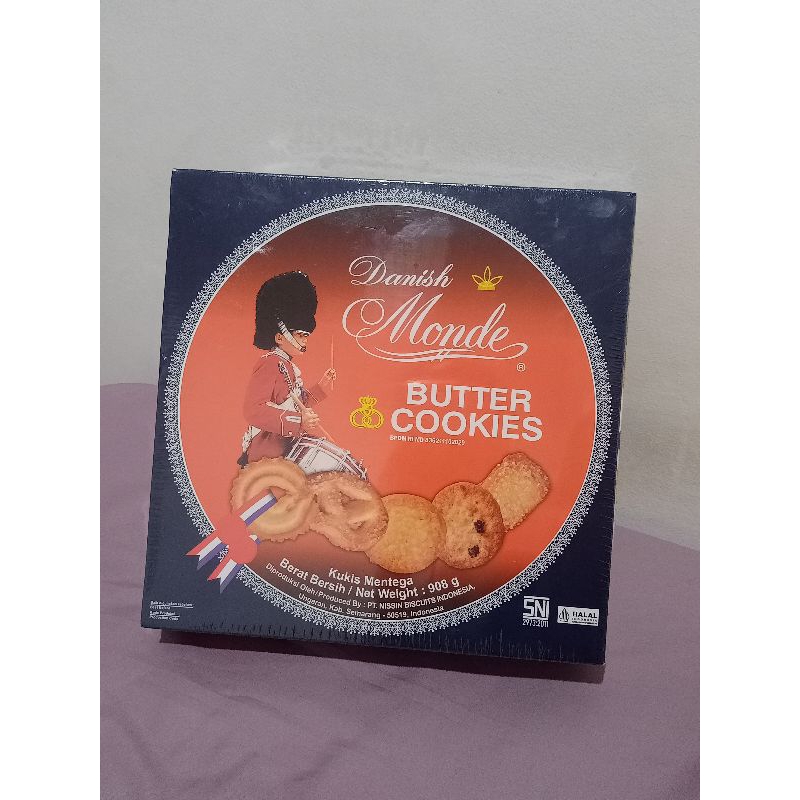 

Danish monde butter cookies