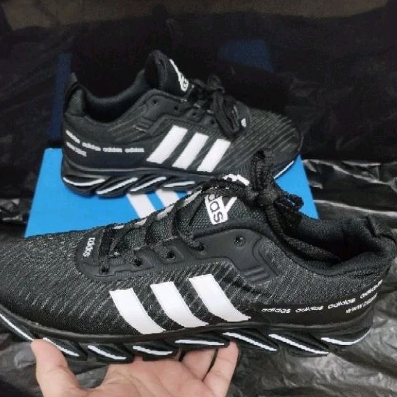 Sepatu Adidas // Sepatu Kuliah // Sepatu Santai// Sepatu Casual// Sepatu Keren//Sepatu Adidas Cowok 