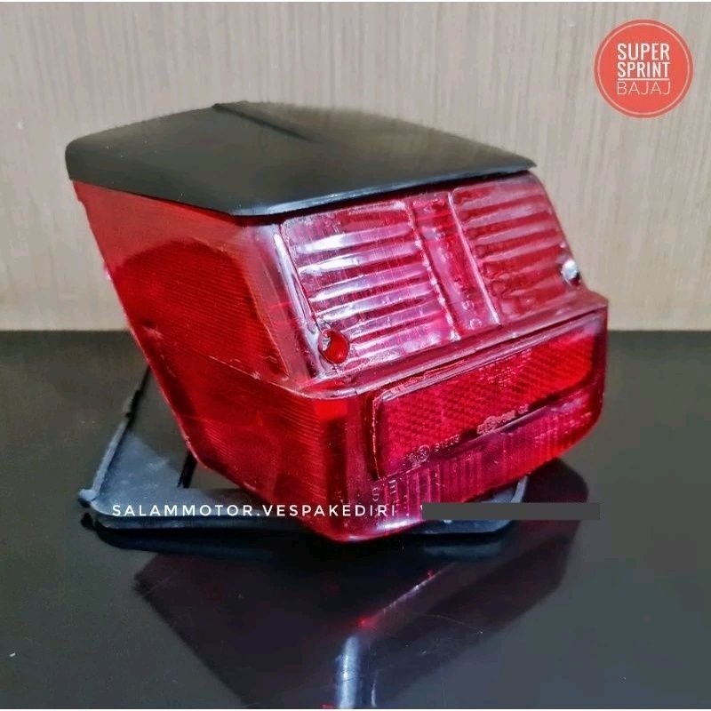 lampu stop vespa stop lamp vespa super sprint bajaj replika SIEM catalux