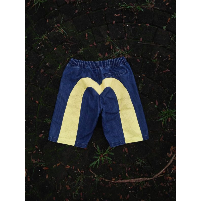 evisu short pants
