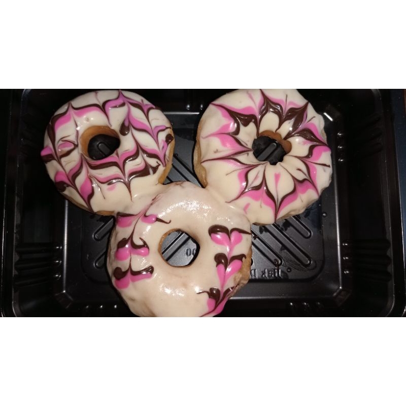 

donat glaze lembut