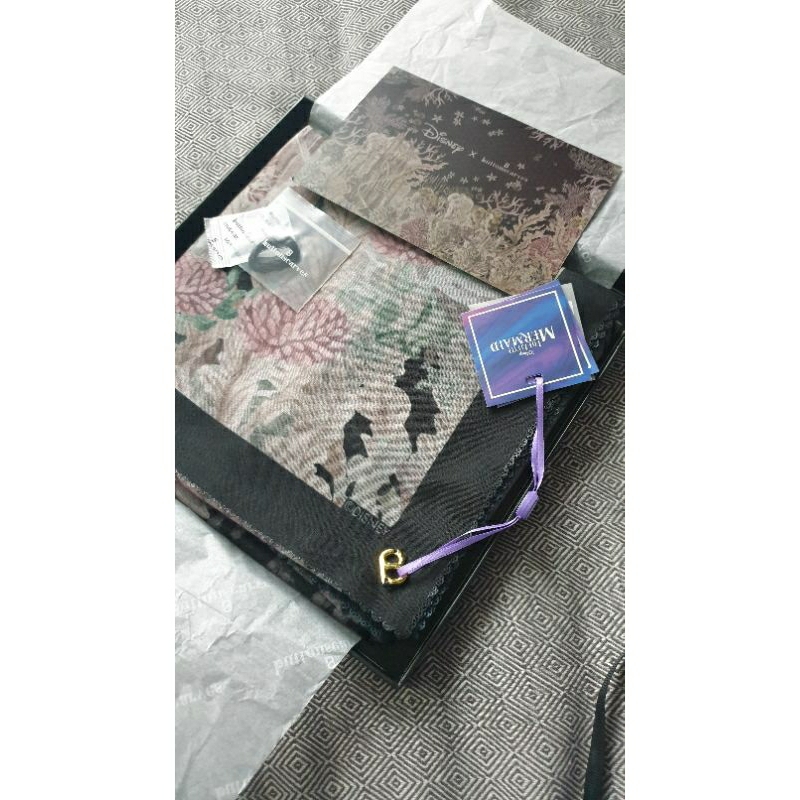 Buttonscarves series The Little Mermaid - Rock SOLD