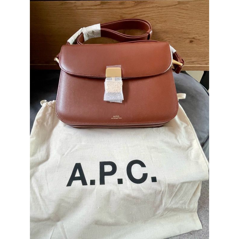 APC shoulder bag medium