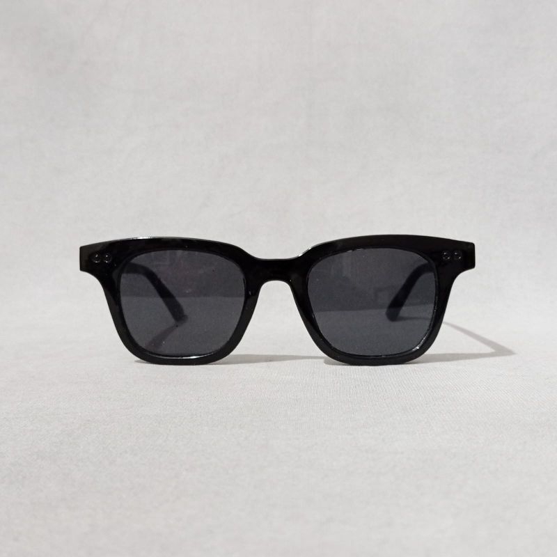 Kacamata Vincent Black | Kacamata Hitam Pria Wanita | Louise Severn | Dazzle | Hazzel