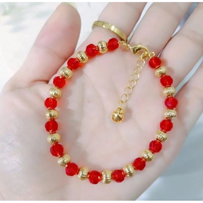 Gelang Titanium Motif Batu Kristal Warna Merah