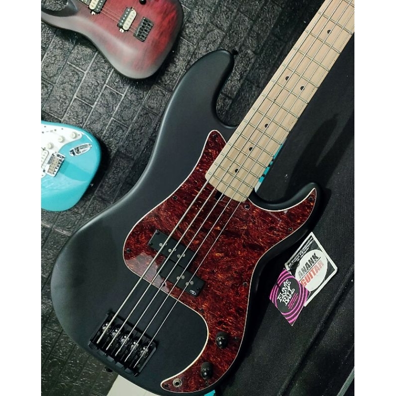 Bass Fender JB Precision With pickup NORTSTRAND